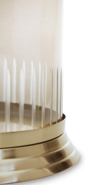 Aavinson - Candle Holder