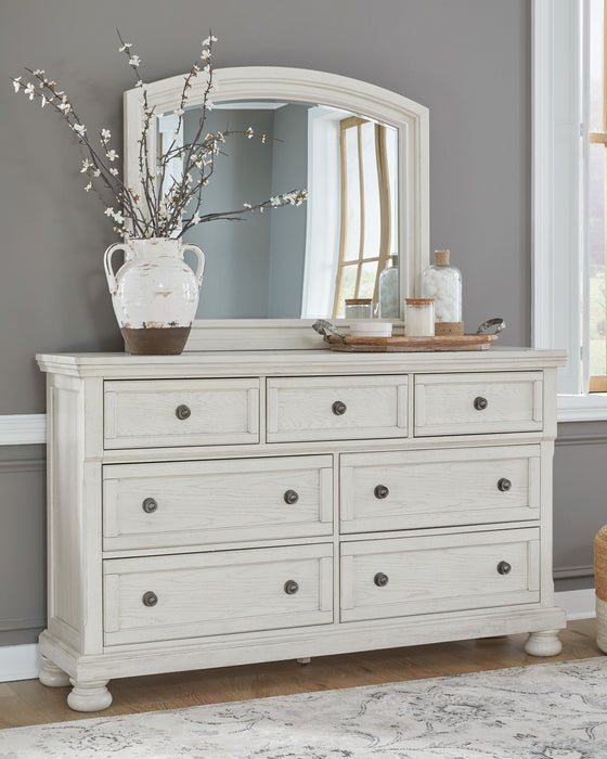 Robbinsdale - Sleigh Bedroom Set