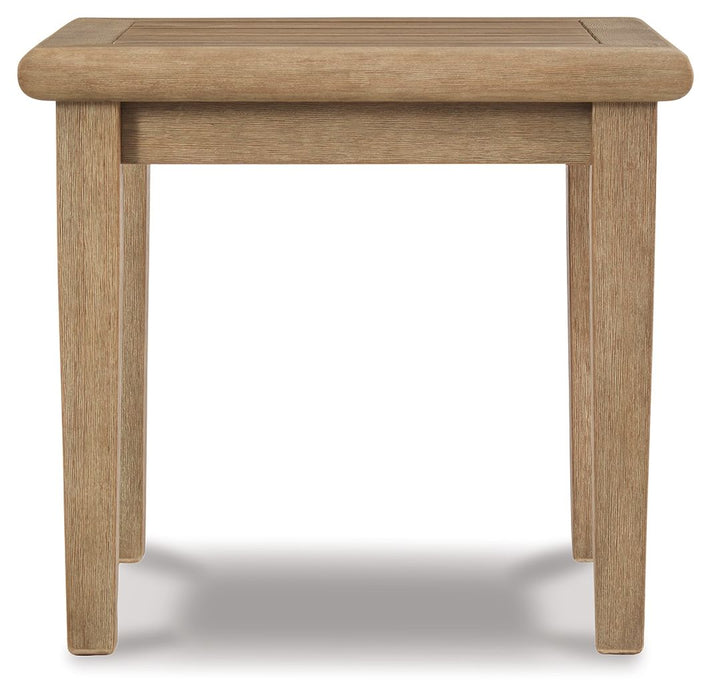 Gerianne - Square End Table - Brown